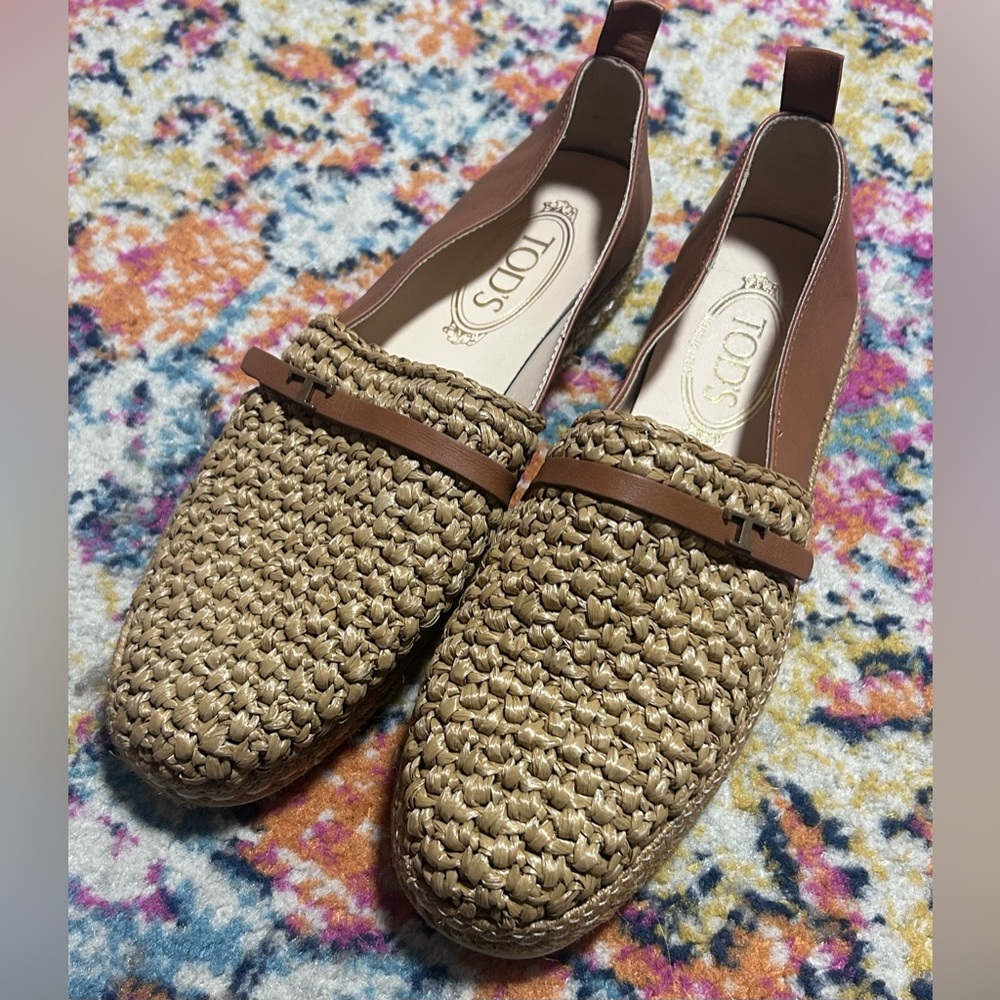 TOD'S | Raffia and leather espadrilles slip on closed toe shoes 38 1/2 , 8 1/2